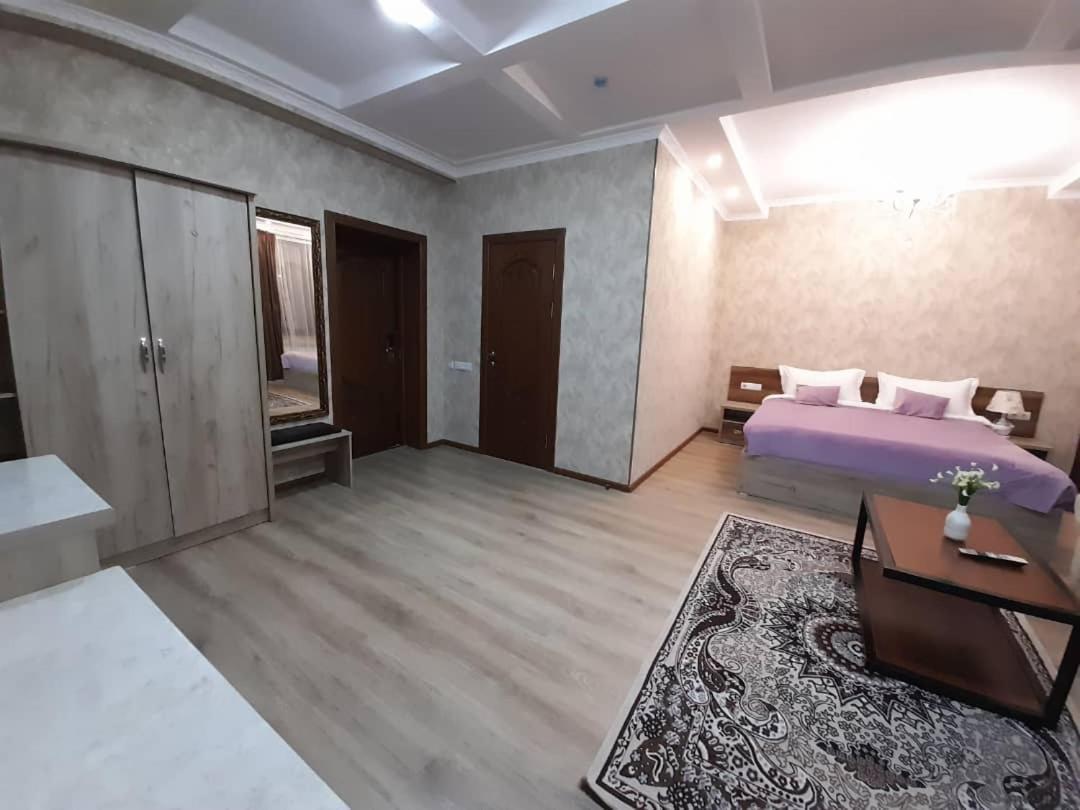 Отель Nomad Bishkek Halal Экстерьер фото