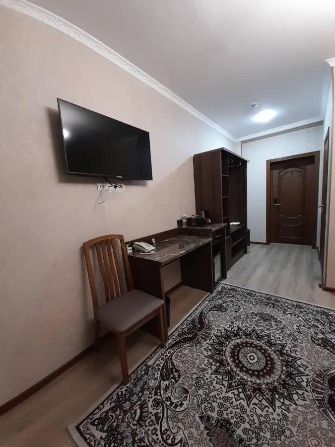 Отель Nomad Bishkek Halal Экстерьер фото