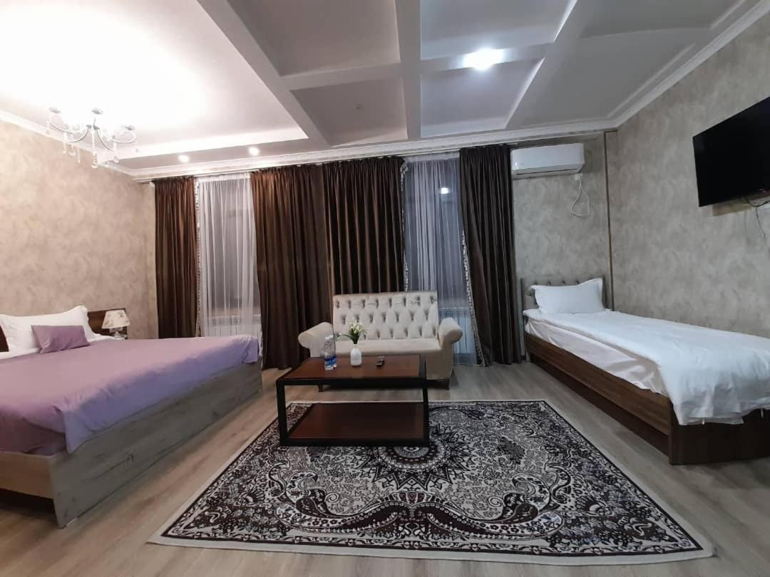 Отель Nomad Bishkek Halal Экстерьер фото